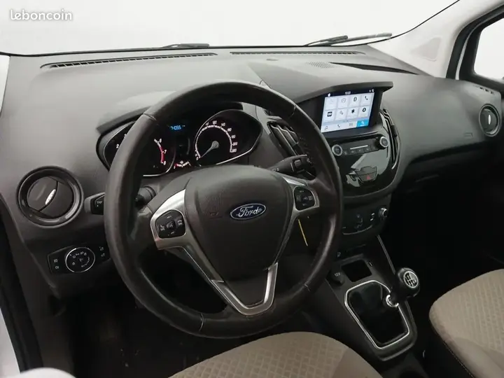 Ford Tourneo Courier 2019 photo 2