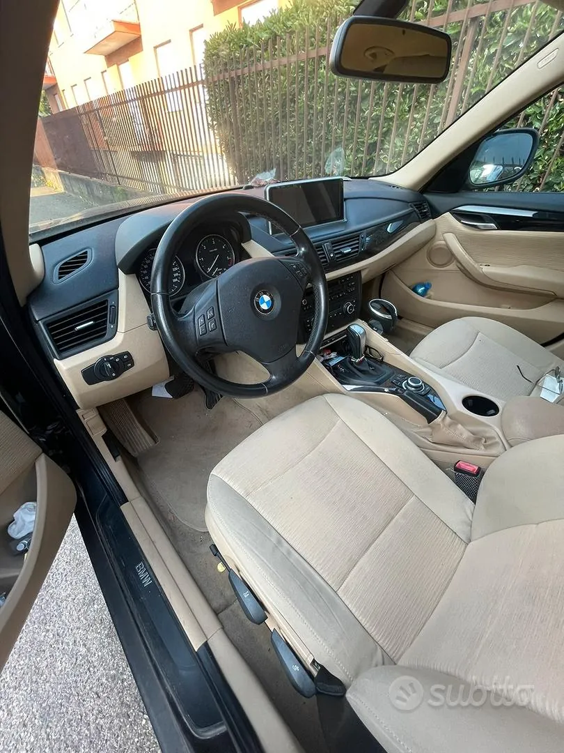 BMW X1 2011 photo 3