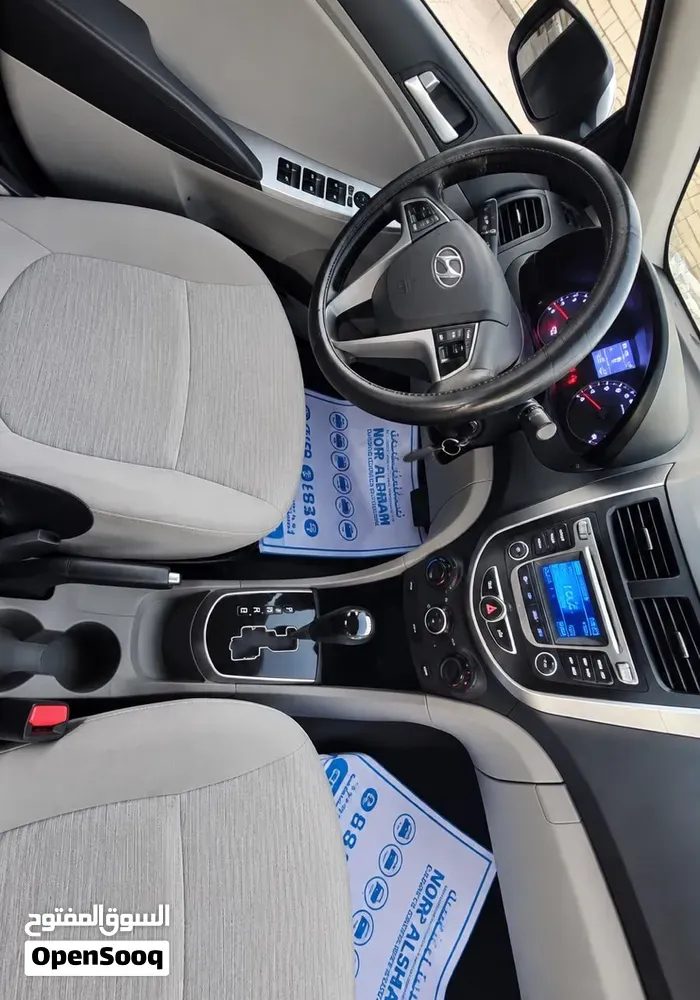 Hyundai Accent 2018 photo 4