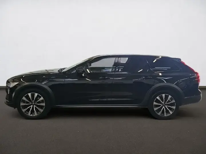 Volvo V90 2024 photo 3