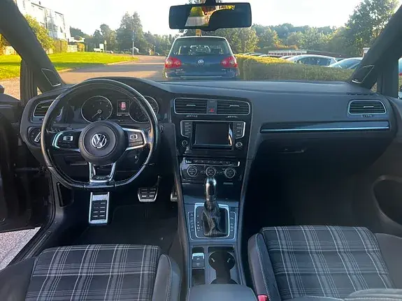 Volkswagen Golf 7 2015 photo 4