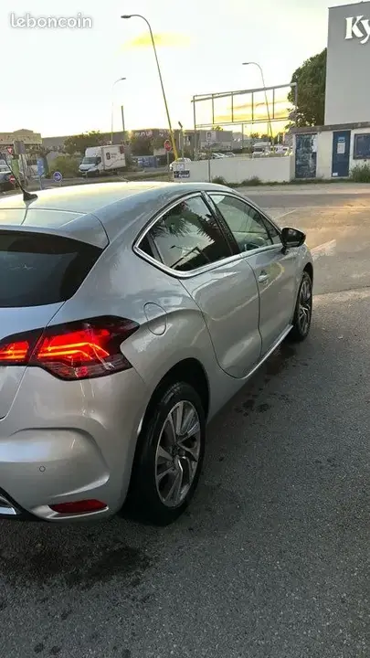 Citroen Ds4 2014 photo 2