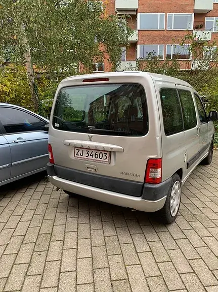 Peugeot Partner 2008 photo 2