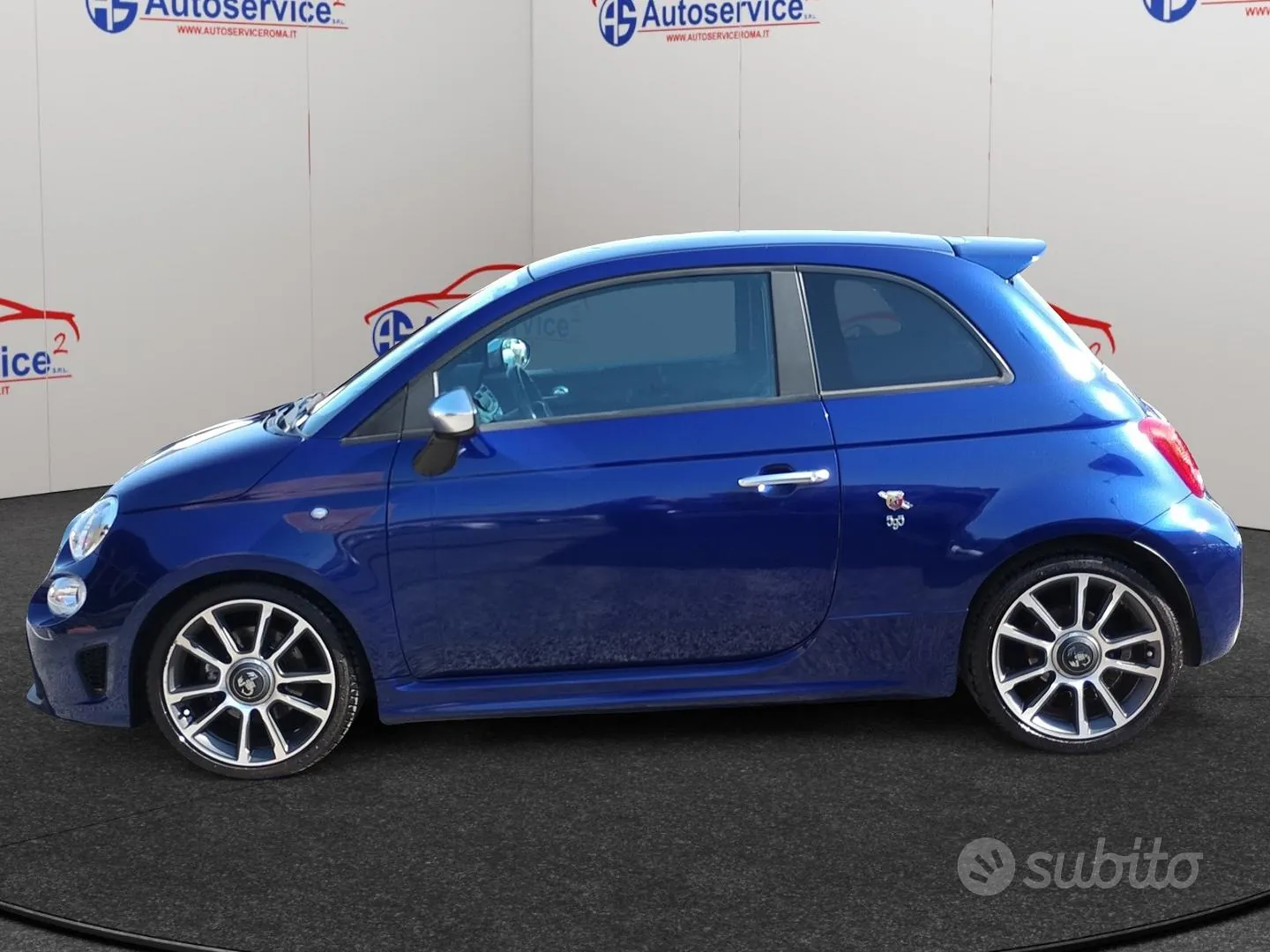 Abarth 595 2018 photo 2