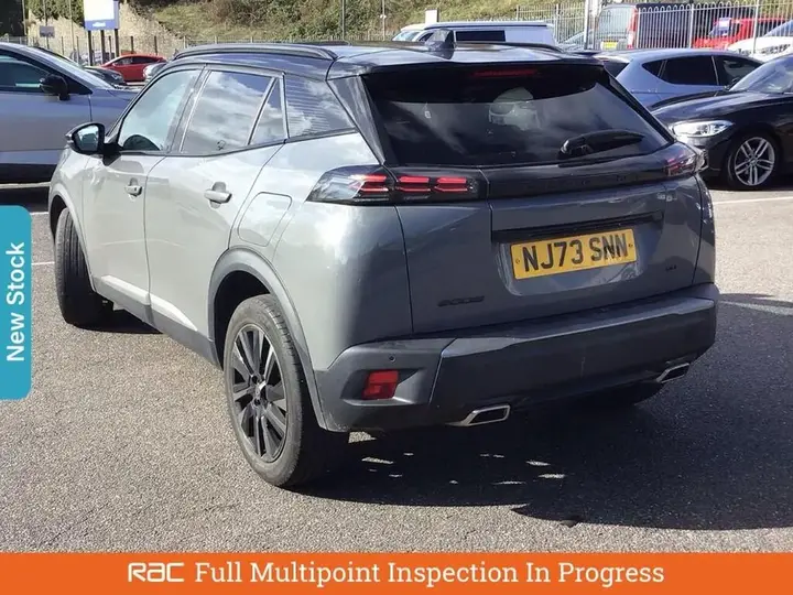 Peugeot 2008 2023 photo 2
