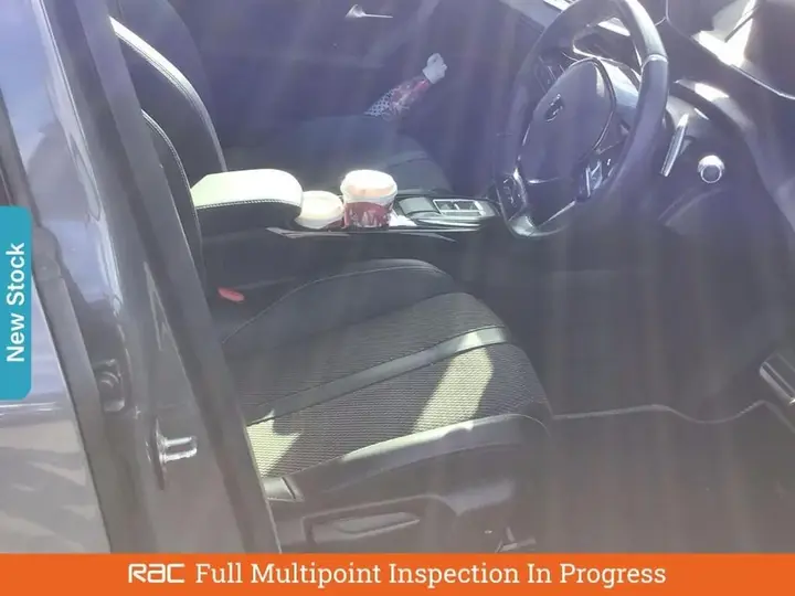 Peugeot 2008 2023 photo 3