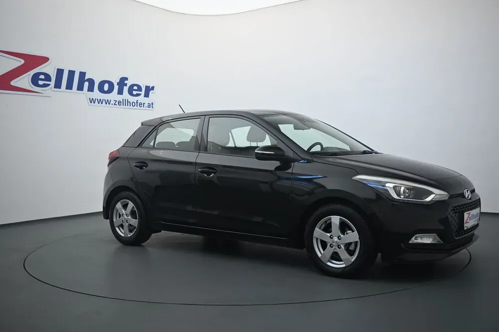 Hyundai I20 2016 photo 2