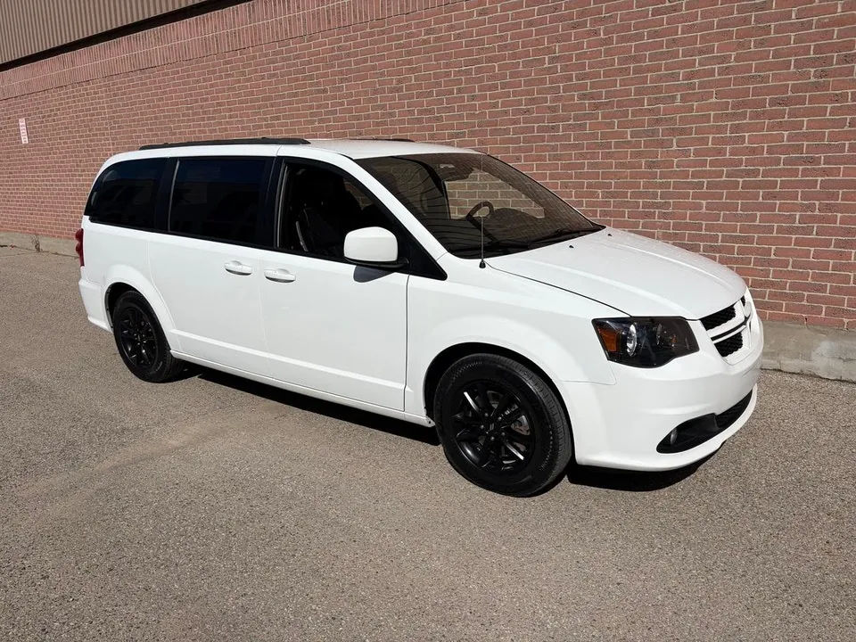 Dodge Grand Caravan 2019 photo 3