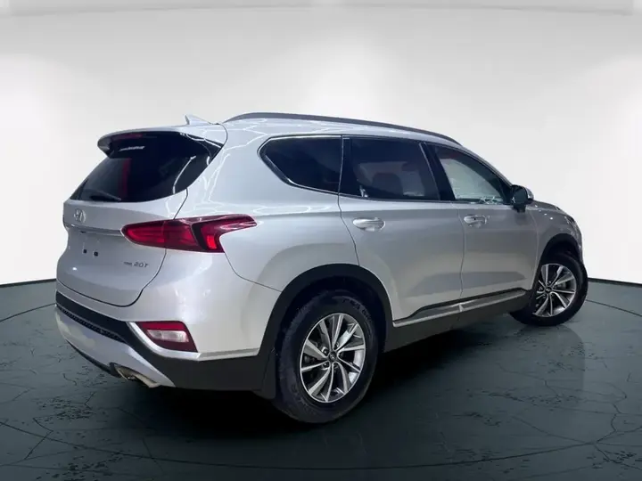 Hyundai Santa Fe 2019 photo 3