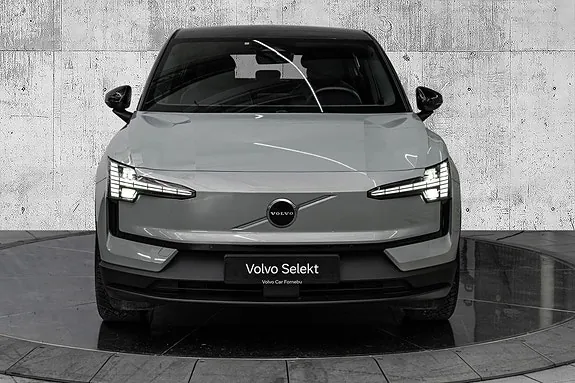 Volvo Ex30 2024 photo 3