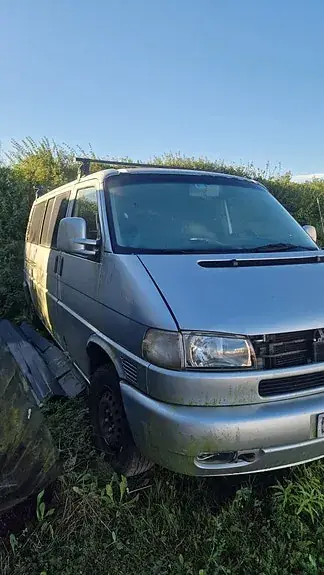 Volkswagen Caravelle 2002 photo 2