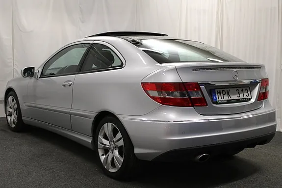 Mercedes-Benz Clc180 2010 photo 5