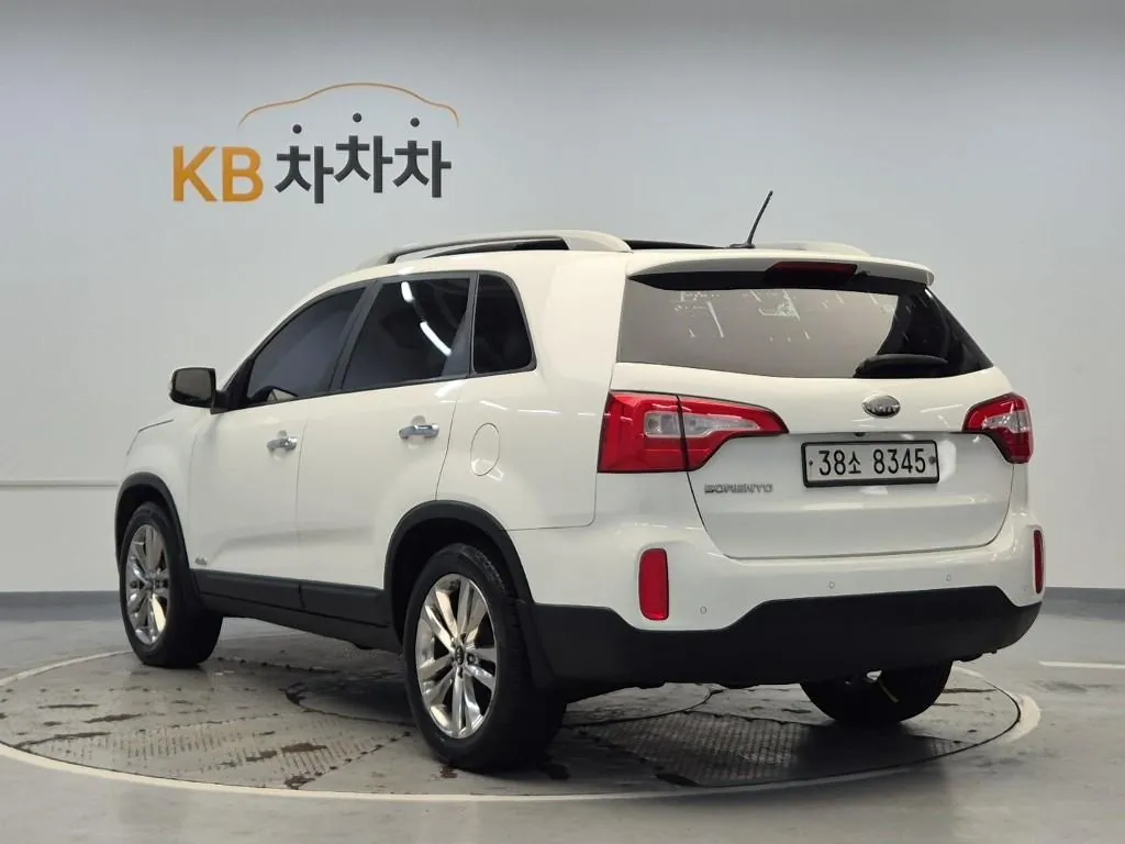 Kia Sorento 2014 photo 2