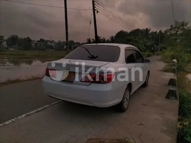 Honda Fit 2007 photo 3