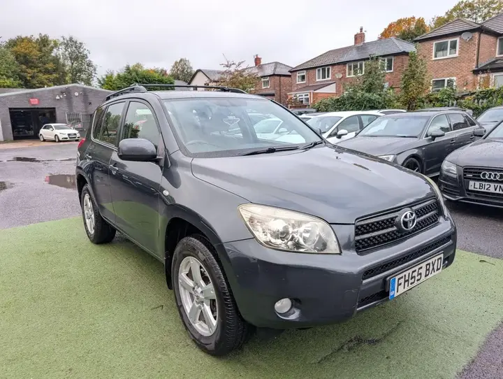 Toyota Rav4 2006 photo 2