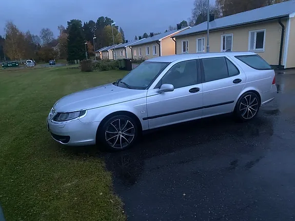 Saab 9-5