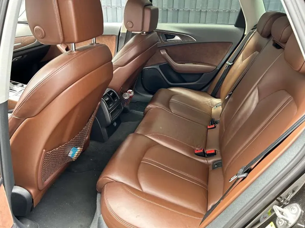 Audi A6 2015 photo 2