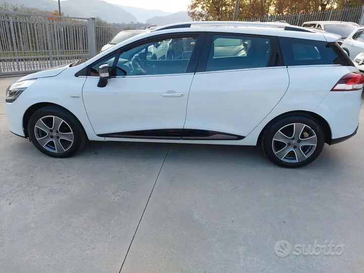 Renault Clio 2015 photo 4