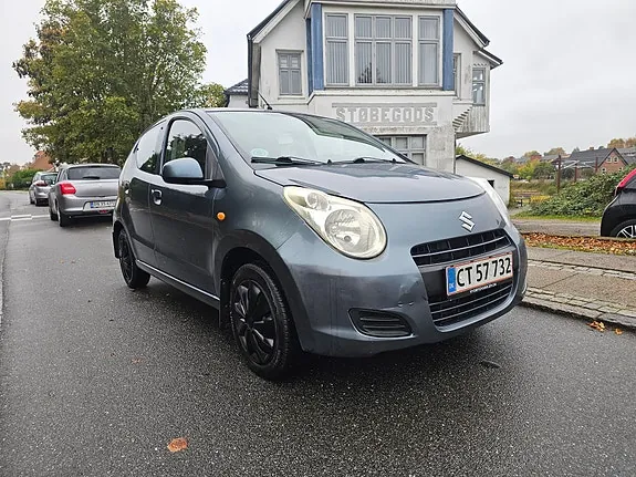Suzuki Alto 2010 photo 2
