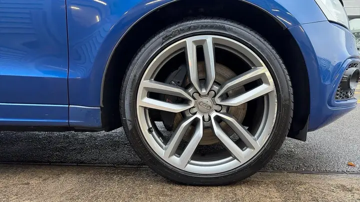 Audi Sq5 2016 photo 5