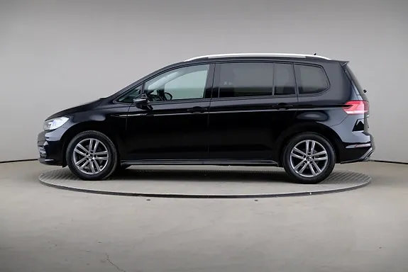 Volkswagen Touran 2021 photo 4