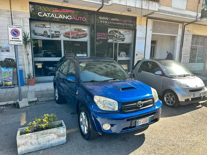 Toyota Rav4 2005 photo 2