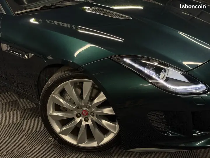 Jaguar F-Type 2014 photo 5