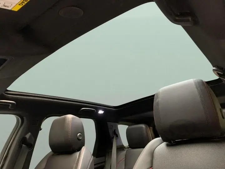 Land Rover Discovery Sport 2022 photo 5