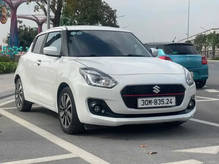 Suzuki Swift 2019 photo 2