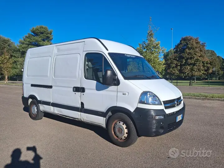 Opel Movano 2008 photo 2