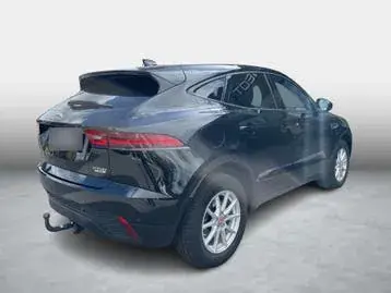 Jaguar E-Pace 2019 photo 2