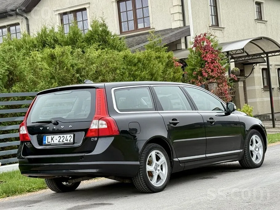 Volvo V70 2011 photo 4