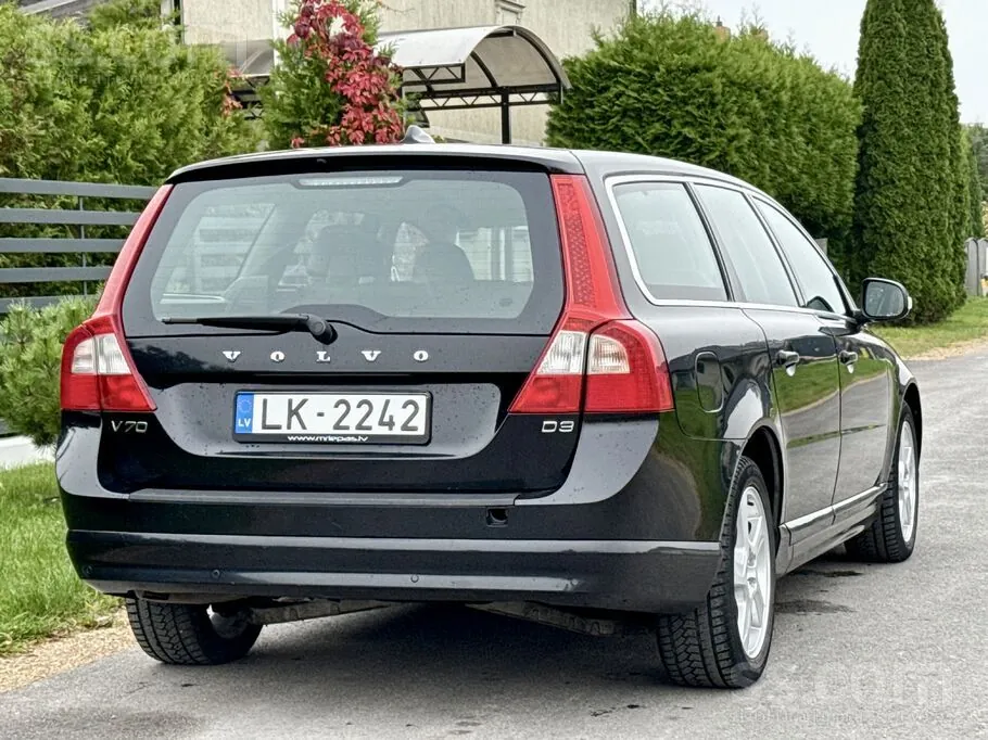Volvo V70 2011 photo 3