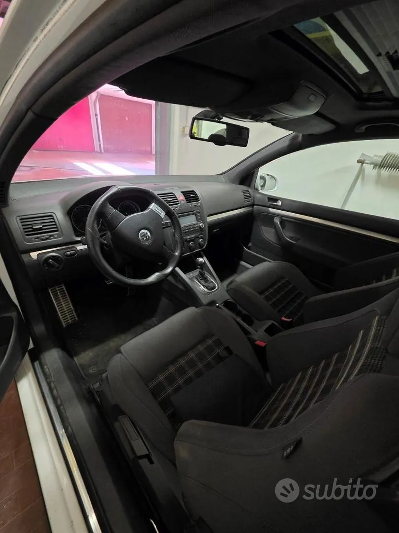 Volkswagen Golf 2006 photo 4