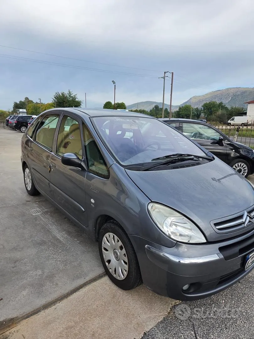 Citroen Xsara Picasso 2005 photo 2