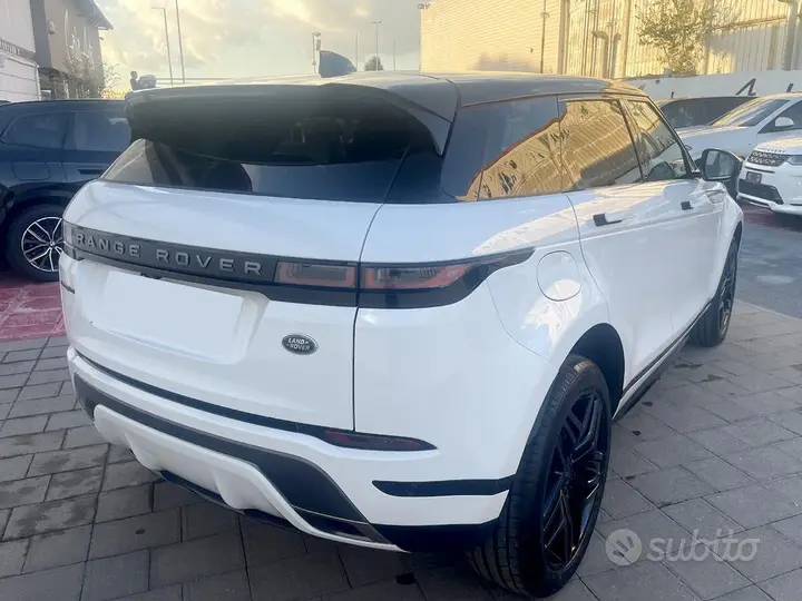 Land Rover Range Rover Evoque 2023 photo 4