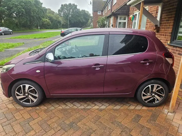 Peugeot 108 2015 photo 3