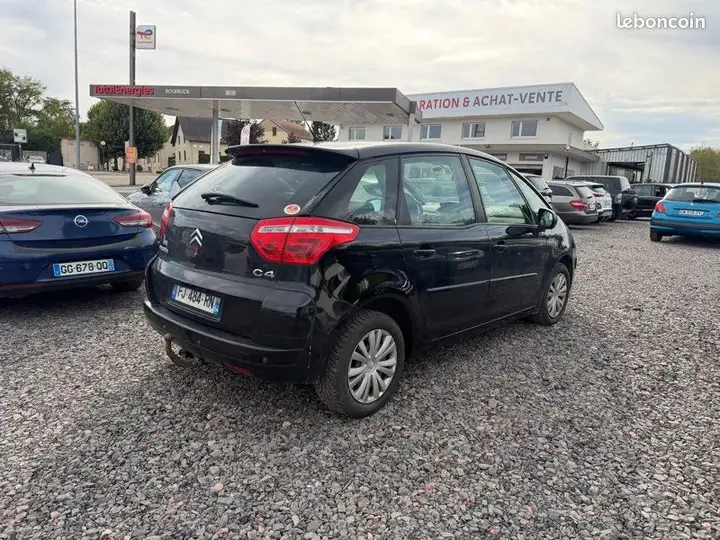 Citroen C4 Picasso 2010 photo 3