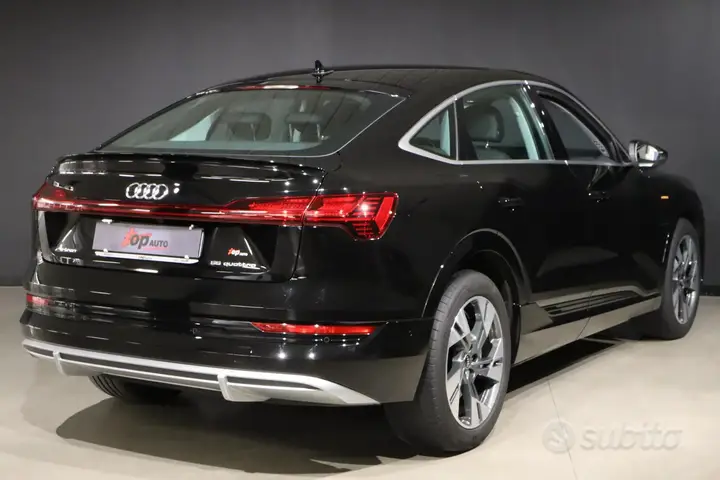 Audi E-Tron 2022 photo 2