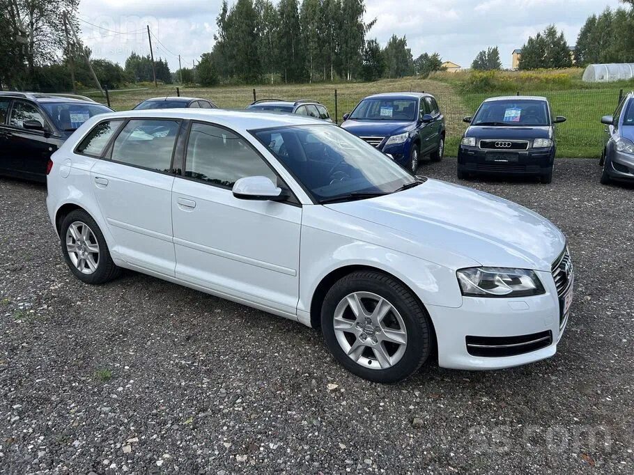 Audi A3 2012 photo 3