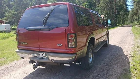 Ford Excursion 2000 photo 5