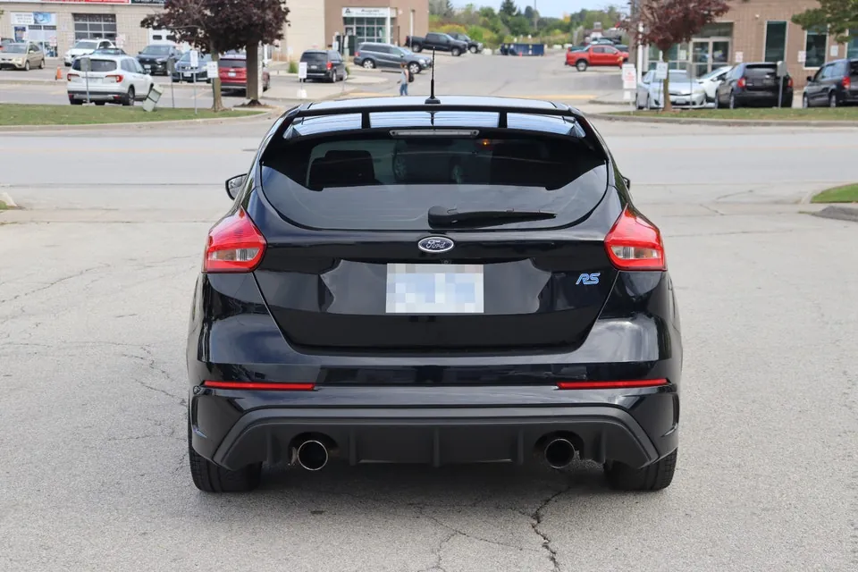 Ford Focus Rs 2017 photo 2