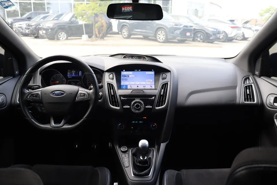 Ford Focus Rs 2017 photo 4