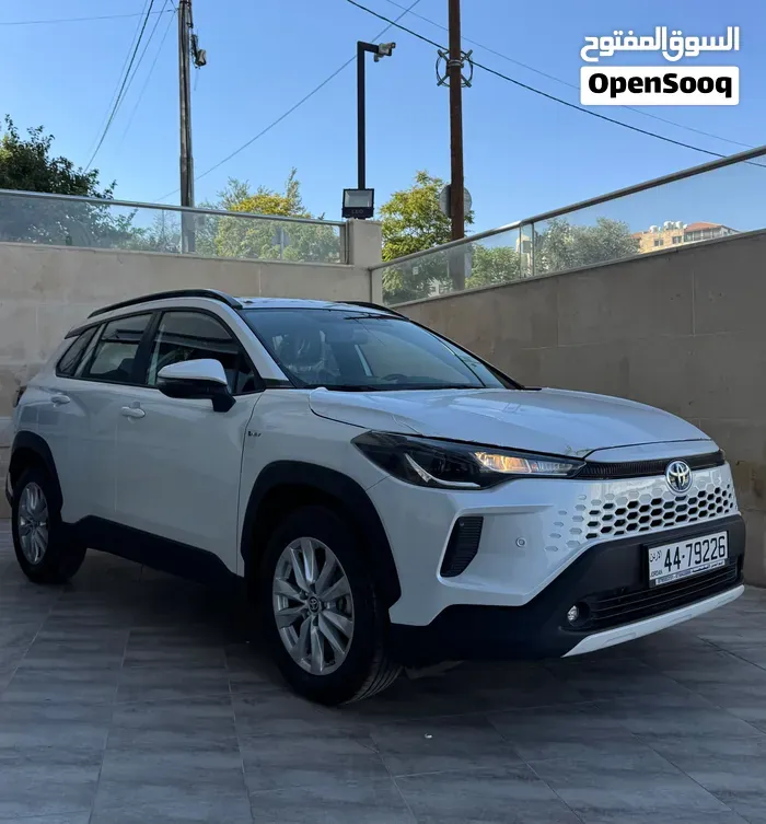 Toyota Corolla Cross 2025 photo 3