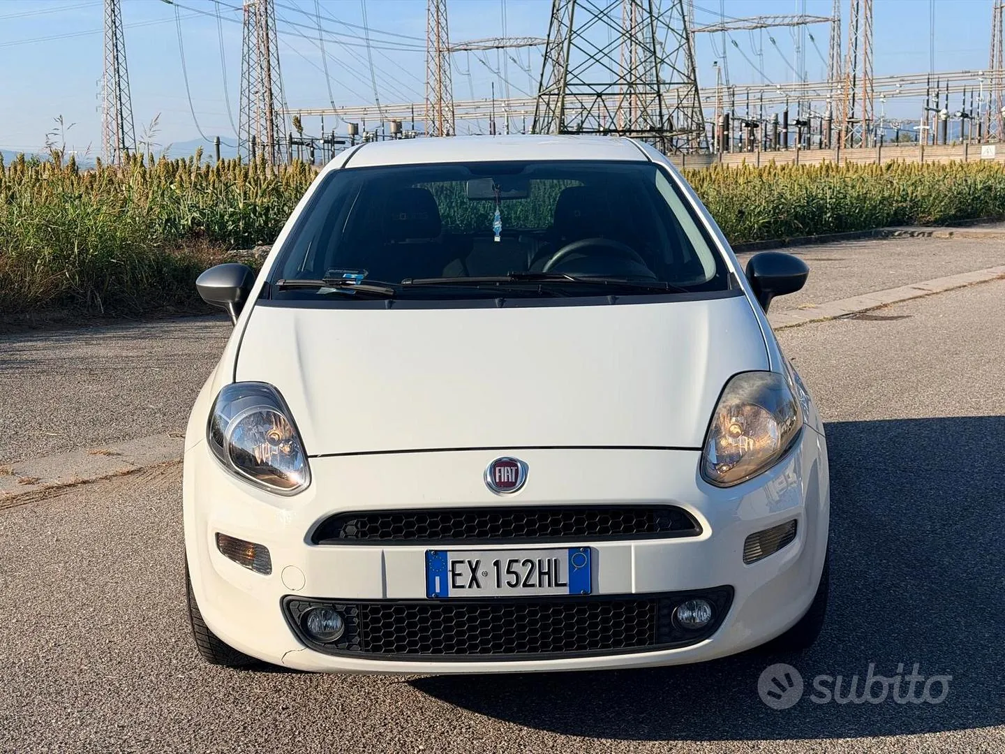 Fiat Punto 2014 photo 2