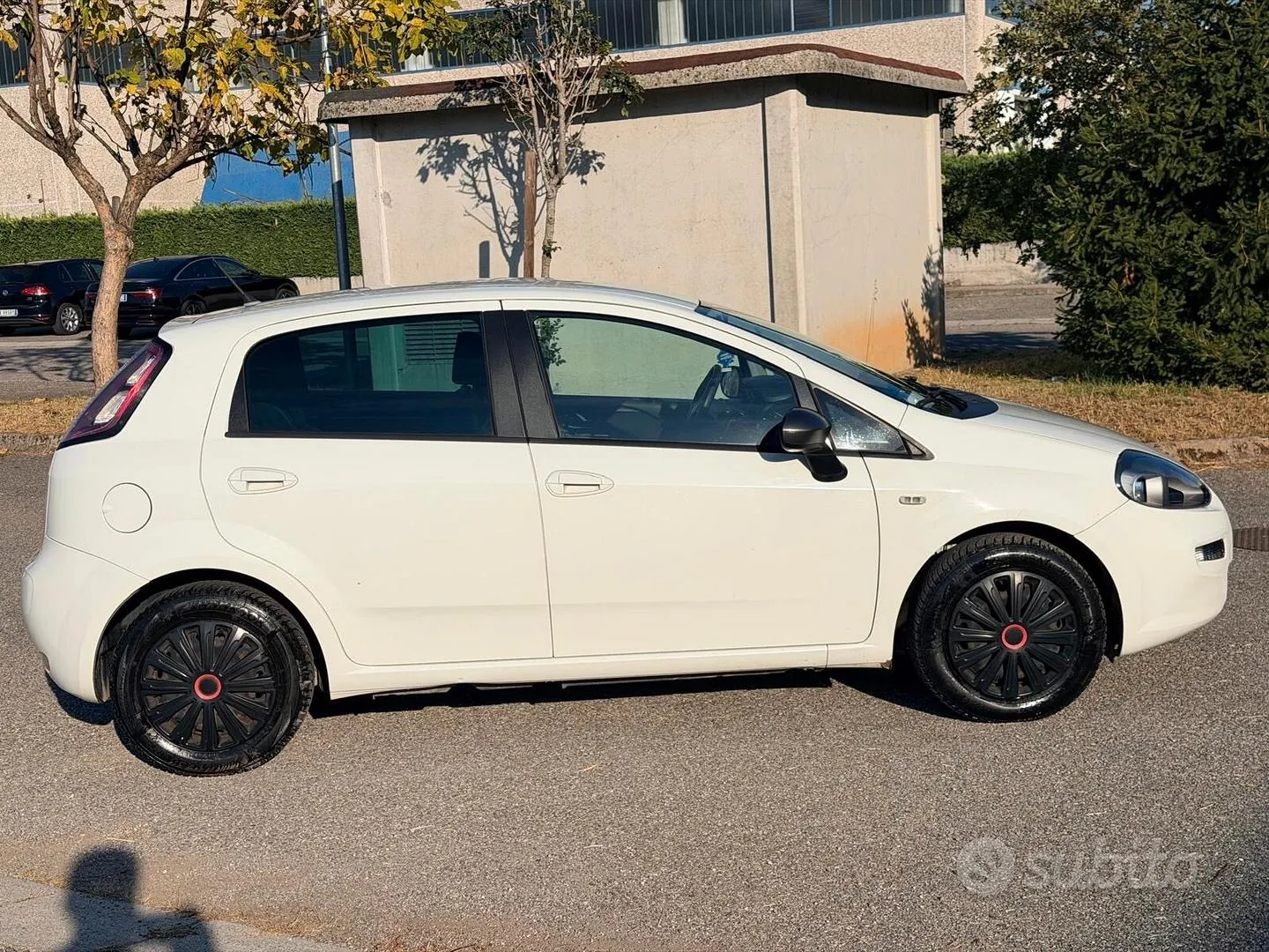 Fiat Punto 2014 photo 4