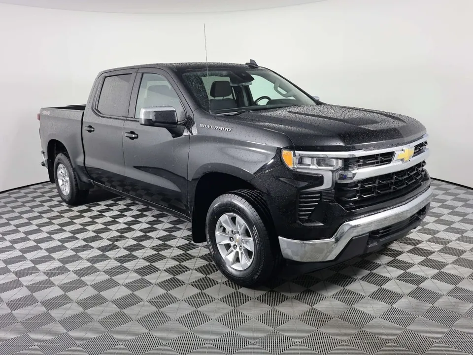 Chevrolet Silverado 1500 2025 photo 3