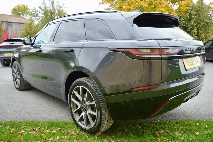 Land Rover Range Rover Velar 2021 photo 4
