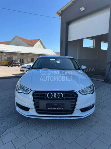 Audi A3 2015 photo 2
