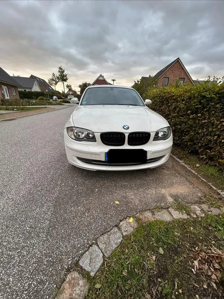 BMW E87 116I